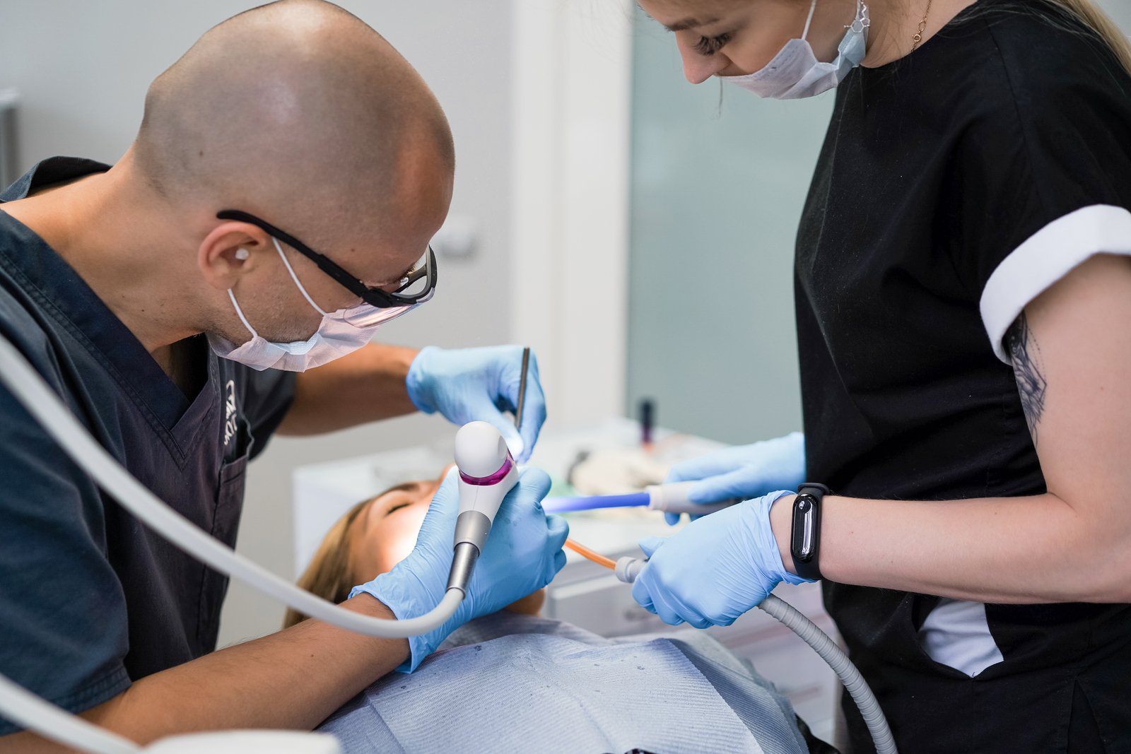 What Does an Oral Surgeon Do? A Complete Guide for Patients